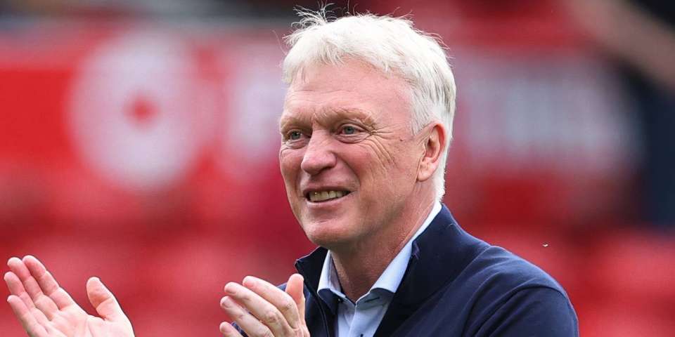 Everton now able to pay £35m to win race to sign 37-goal winger 