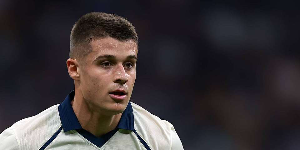 West Ham have feet on ground for CL game this week as red-hot striker eyed - report